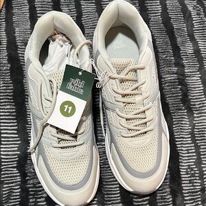 Wild Fable Beige and Light Gray Sneakers